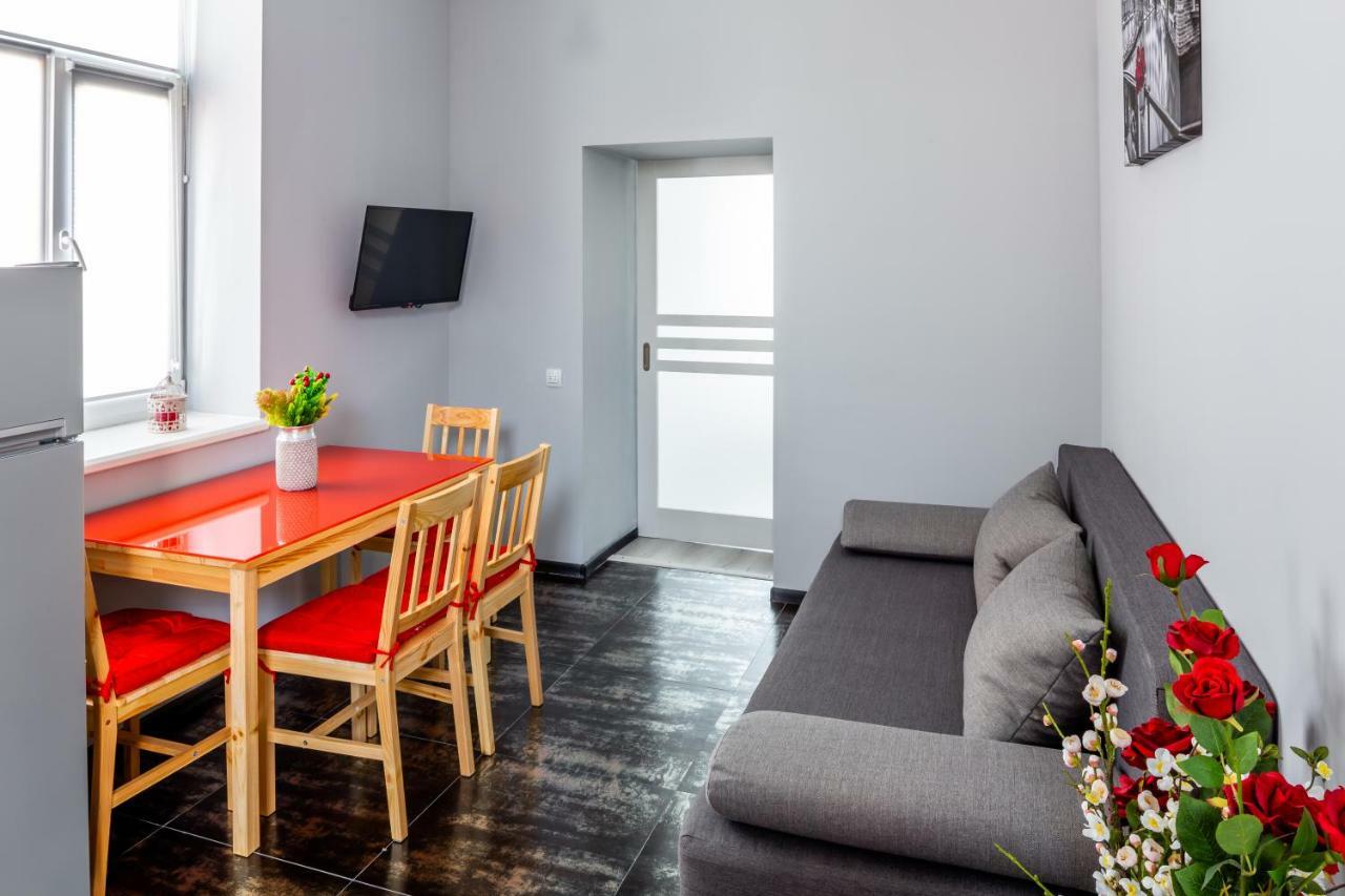 Alfa Apartments Chornovola Lviv Eksteriør billede